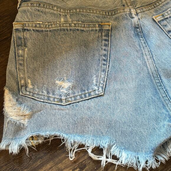 AGOLDE Distressed Cut-Off Parker Jean Shorts - size 29 - Picture 7 of 8